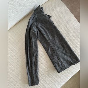 Great condition RBX active sweater